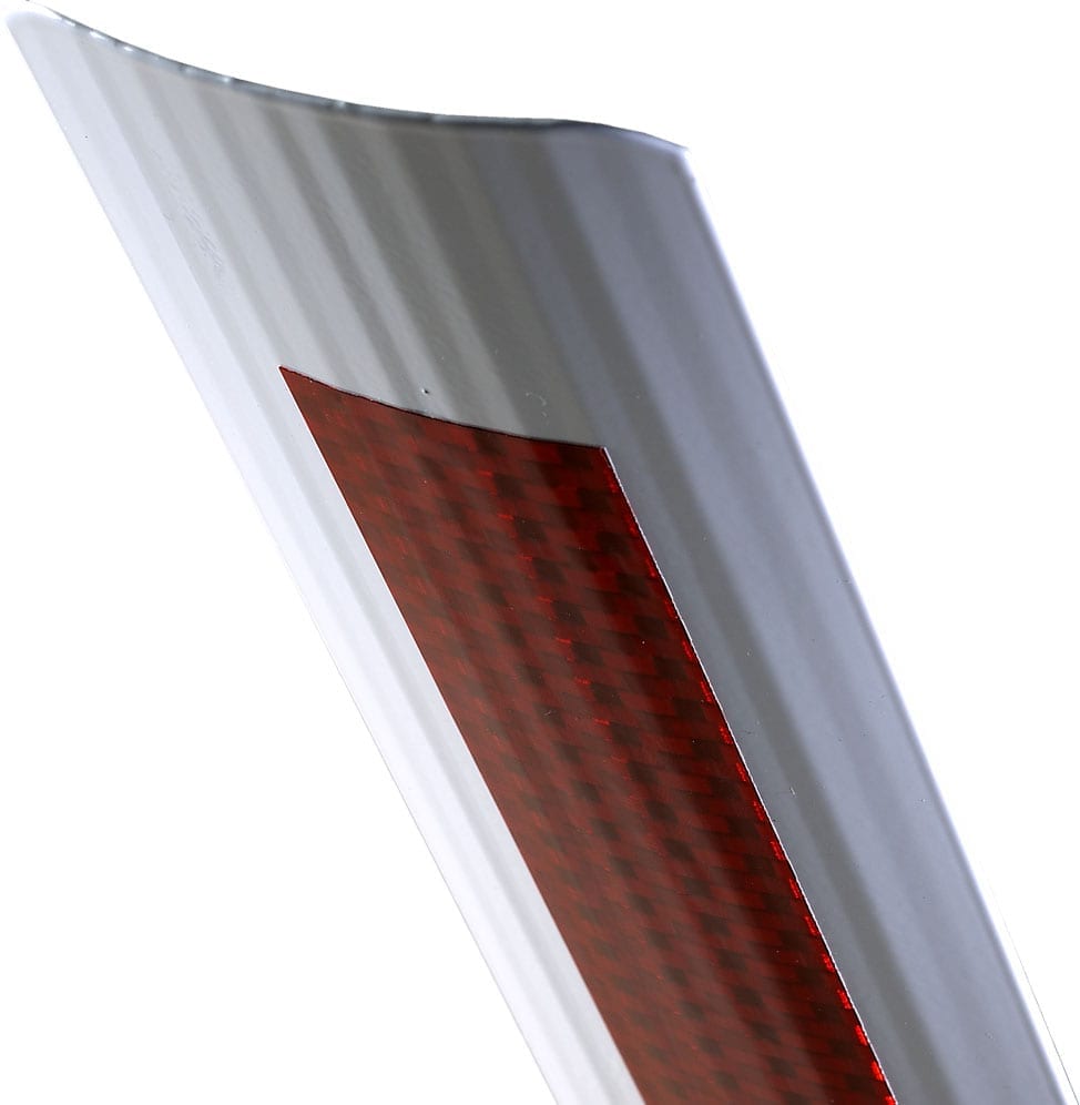 Tip of a white steel flex guide post