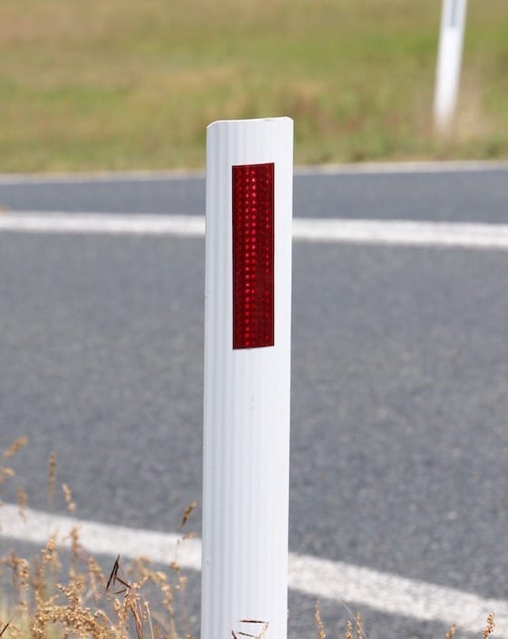 Steel flex white reflective safety bollards