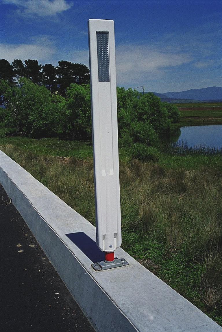 Flexi 360 surface mount on concrete barrier